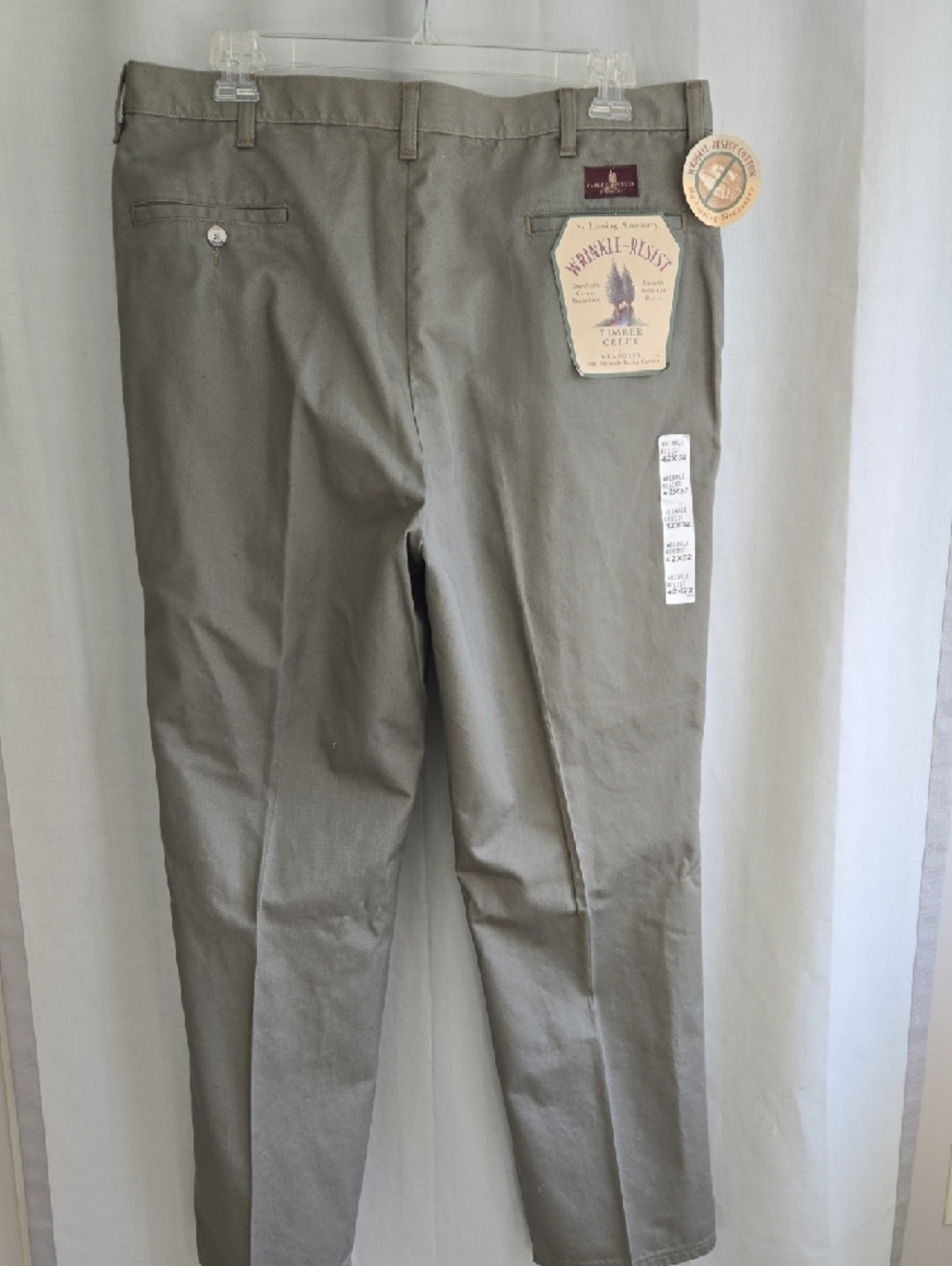 Men's Pleated Chino Pants in Light Taupe - Classic Straight - Picture 5 of 10